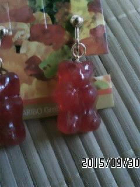 HARIBO・ハリボーベアグミ風チャームイヤリング。レッド < 女性アクセサリー/時計  HARIBO・ハリボーベアグミ風チャームイヤリング。レッド < 女性アクセサリー/時計の