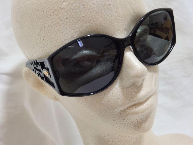 正規レア Dior CDロゴ オープンアート サイドレンズコンビフレーム フルレンズサングラス 黒 クラシックオールドアイウェア < ブランド  正規レア Dior CDロゴ オープンアート サイドレンズコンビフレーム フルレンズサングラス 黒 クラシックオールドアイウェア < ブランドの
