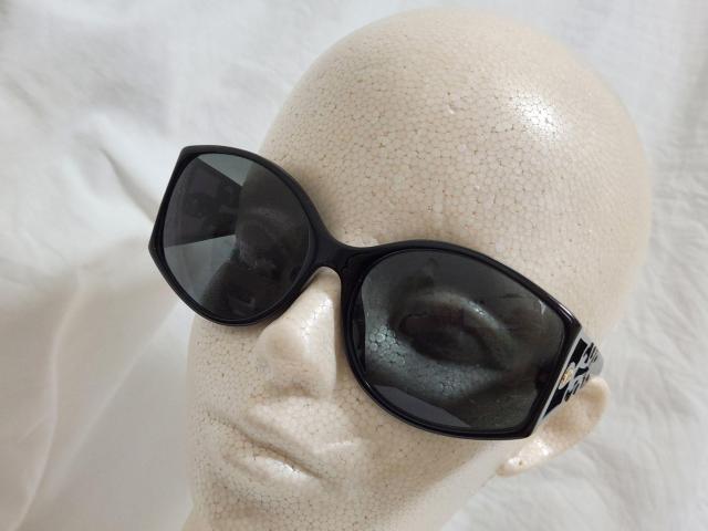 正規レア Dior CDロゴ オープンアート サイドレンズコンビフレーム フルレンズサングラス 黒 クラシックオールドアイウェア < ブランド  正規レア Dior CDロゴ オープンアート サイドレンズコンビフレーム フルレンズサングラス 黒 クラシックオールドアイウェア < ブランドの