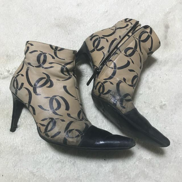 ヴィンテージ シャネル CoCoレザーショートブーツ ベージュ34.5 21.5cm 現状品 < ブランド  ヴィンテージ シャネル CoCoレザーショートブーツ ベージュ34.5 21.5cm 現状品 < ブランドの