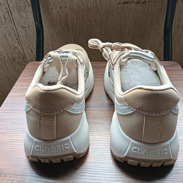 新品 23cm レディース スニーカー ベージュ シューズ 靴 厚底 カジュアル < 女性ファッション  新品 23cm レディース スニーカー ベージュ シューズ 靴 厚底 カジュアル < 女性ファッションの