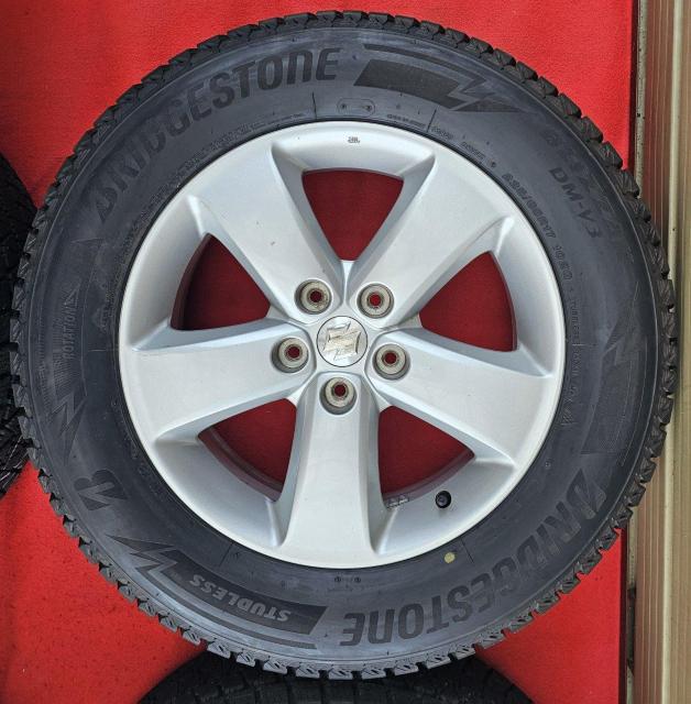 yoazXXL GXN[h  17in 6.5J@+45 PCD114.3 2019N BRIDGESTONE BLIZ  /oCN