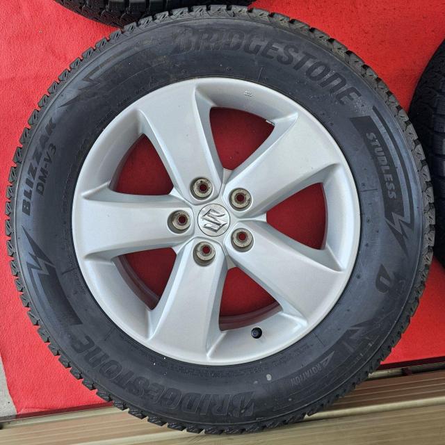yoazXXL GXN[h  17in 6.5J@+45 PCD114.3 2019N BRIDGESTONE BLIZ  /oCN