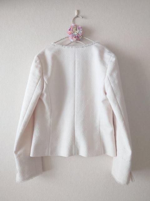 NOLLEYS SOPHI ツイードノーカラージャケット サイズ40 < 女性ファッション  NOLLEYS SOPHI ツイードノーカラージャケット サイズ40 < 女性ファッションの