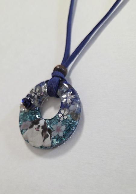 ペキニーズ天然石レジンネックレス★ ラピスラズリレジンネックレス ペキニーズ ペキニーズアクセサリー 犬 < 女性ファッション ペキニーズ天然石レジンネックレス★ ラピスラズリレジンネックレス ペキニーズ ペキニーズアクセサリー 犬 < 女性ファッションの