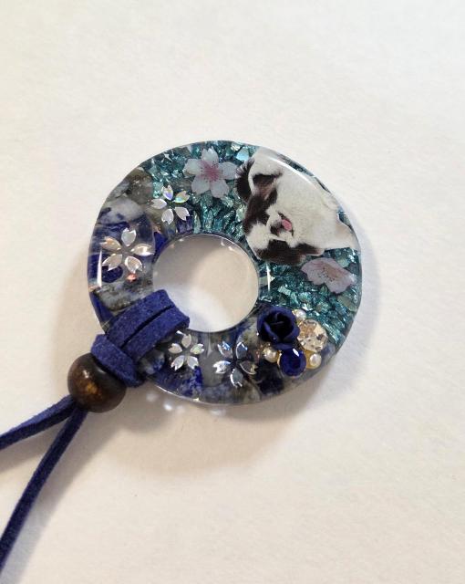 ペキニーズ天然石レジンネックレス★ ラピスラズリレジンネックレス ペキニーズ ペキニーズアクセサリー 犬 < 女性ファッション ペキニーズ天然石レジンネックレス★ ラピスラズリレジンネックレス ペキニーズ ペキニーズアクセサリー 犬 < 女性ファッションの