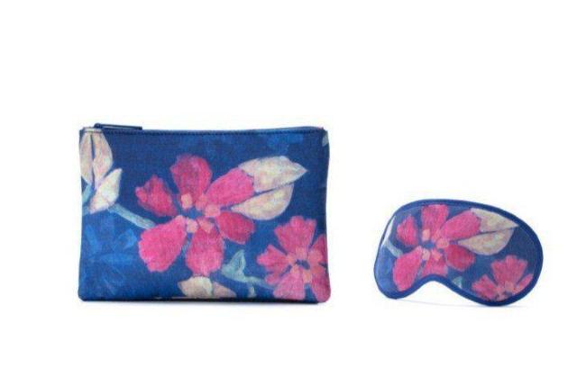 カンタス航空ビジネスクラスアメニティキットASPAR Gypsy Floral by Bonnie and Neil. < レジャー/スポーツ カンタス航空ビジネスクラスアメニティキットASPAR Gypsy Floral by Bonnie and Neil. < レジャー/スポーツの