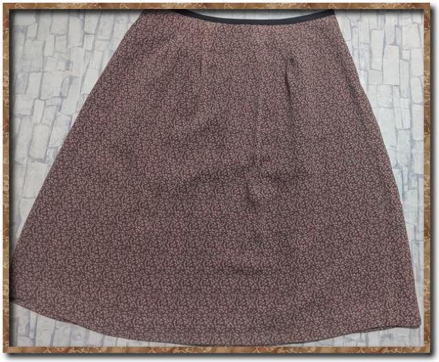 アマカ 花柄シフォンスカート 赤系 < ブランド アマカ 花柄シフォンスカート 赤系 < ブランドの