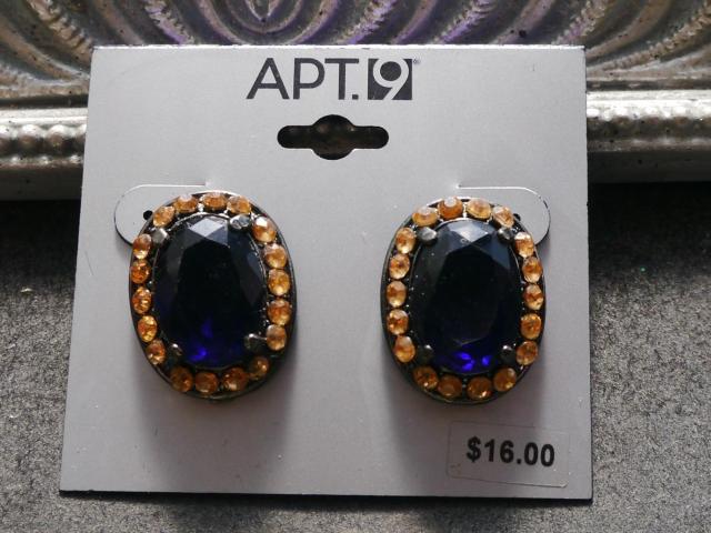新品 APT.9 アンティーク調 青系ストーンピアス < 女性アクセサリー/時計 新品 APT.9 アンティーク調 青系ストーンピアス < 女性アクセサリー/時計の