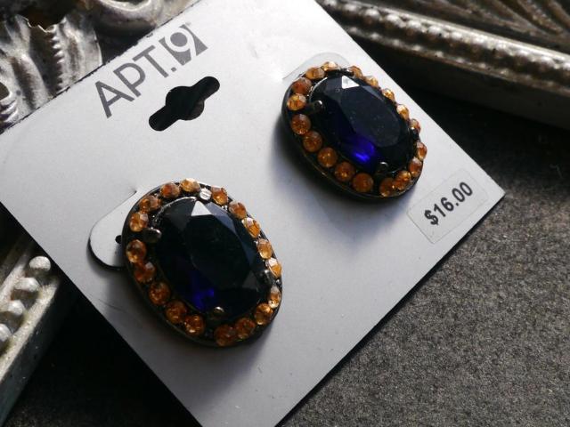 新品 APT.9 アンティーク調 青系ストーンピアス < 女性アクセサリー/時計 新品 APT.9 アンティーク調 青系ストーンピアス < 女性アクセサリー/時計の