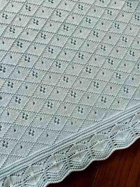 【美品】日本製◆上質レース◆ライン美鍵編み春夏チュニック < 女性ファッション  【美品】日本製◆上質レース◆ライン美鍵編み春夏チュニック < 女性ファッションの