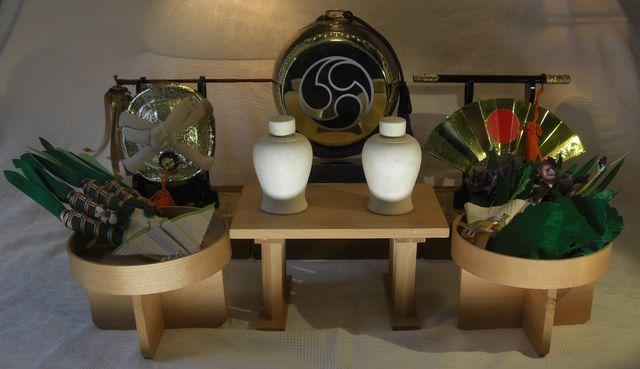 端午飾/吉徳大光;特製三品揃&お神酒&お供セット中古 < インテリア/ライフ  端午飾/吉徳大光;特製三品揃&お神酒&お供セット中古  < インテリア/ライフの