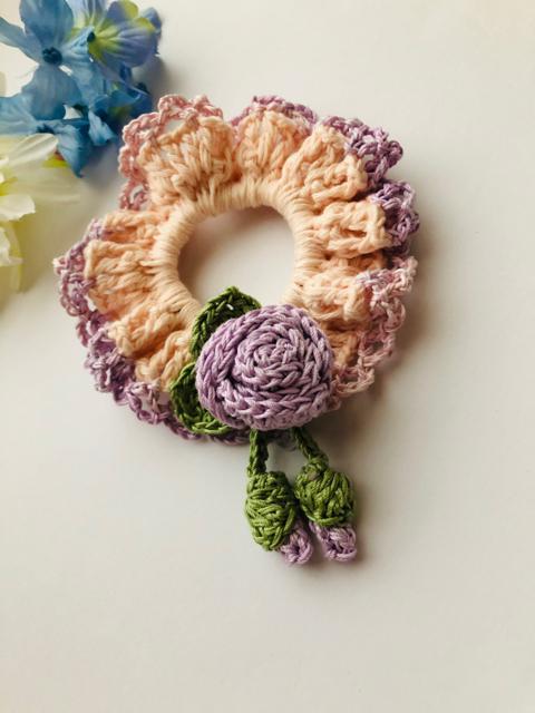ハンドメイド シュシュ 巻き巻き薔薇とつぼみ♪ axes好き 紫 < 女性ファッション  ハンドメイド シュシュ 巻き巻き薔薇とつぼみ♪ axes好き 紫 < 女性ファッションの
