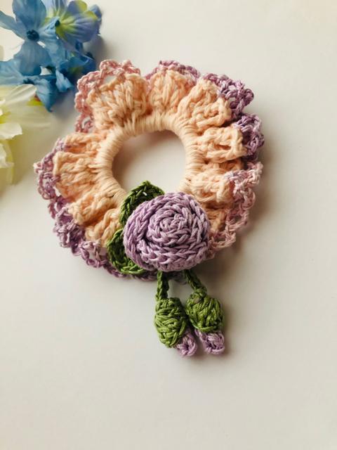 ハンドメイド シュシュ 巻き巻き薔薇とつぼみ♪ axes好き 紫 < 女性ファッション  ハンドメイド シュシュ 巻き巻き薔薇とつぼみ♪ axes好き 紫 < 女性ファッションの
