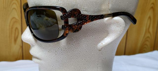 正規未 希少 hyde着 同型同色 ジミーチュウ スネークサングラス茶 蛇柄×コブラヘッドフレーム エキゾチックアイウェア 付属有 < ブランド  正規未 希少 hyde着 同型同色 ジミーチュウ スネークサングラス茶 蛇柄×コブラヘッドフレーム エキゾチックアイウェア 付属有 < ブランドの