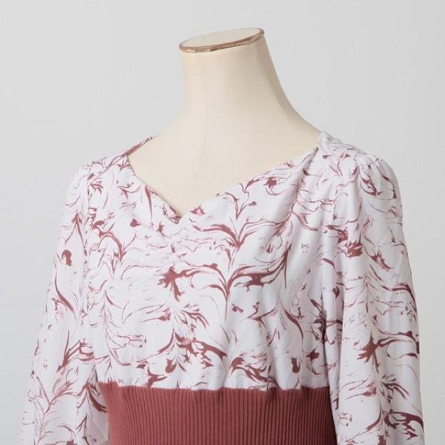 JULIA BOUTIQUEラインフラワー柄ウエストリブフレアワンピースローズ < 女性ファッション  JULIA BOUTIQUEラインフラワー柄ウエストリブフレアワンピースローズ < 女性ファッションの
