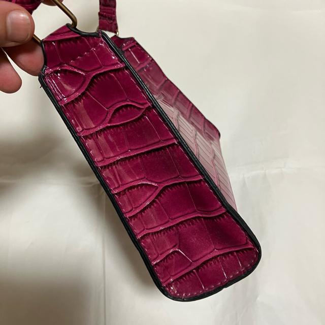 【ノーブランド扱い】 クロコ柄 / ミニハンドバッグ / パープル < 女性ファッション  【ノーブランド扱い】 クロコ柄 / ミニハンドバッグ / パープル < 女性ファッションの
