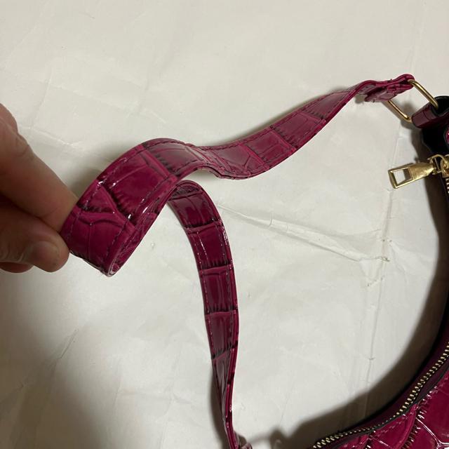 【ノーブランド扱い】 クロコ柄 / ミニハンドバッグ / パープル < 女性ファッション  【ノーブランド扱い】 クロコ柄 / ミニハンドバッグ / パープル < 女性ファッションの