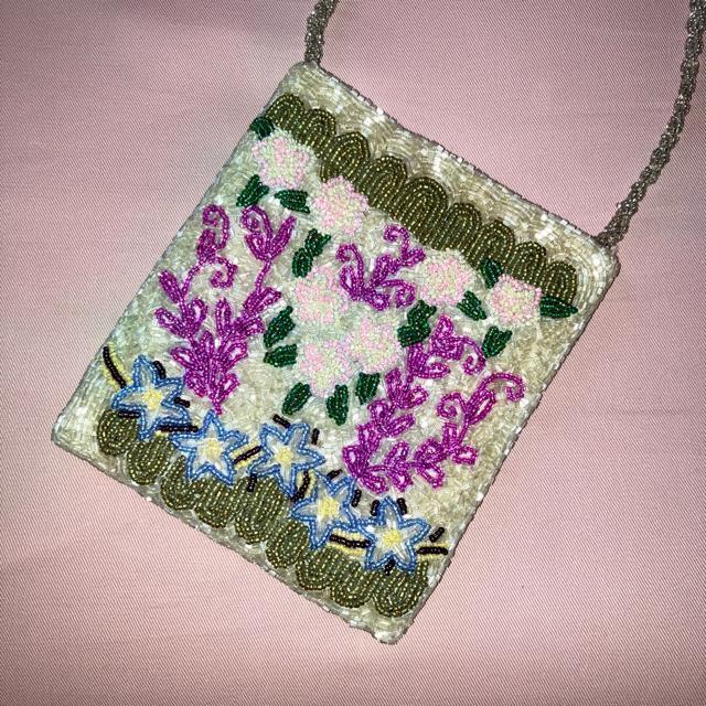 グレースコンチネンタル ビーズ ショルダーバッグ スマホケース ポーチ < 女性ファッション グレースコンチネンタル ビーズ ショルダーバッグ スマホケース ポーチ < 女性ファッションの