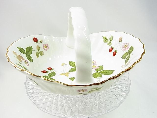 500円スタ★正規品美品 WEDGWOOD ウェッジウッド ワイルドストロベリー カンタベリーバスケット < インテリア/ライフ 500円スタ★正規品美品 WEDGWOOD ウェッジウッド ワイルドストロベリー カンタベリーバスケット < インテリア/ライフの