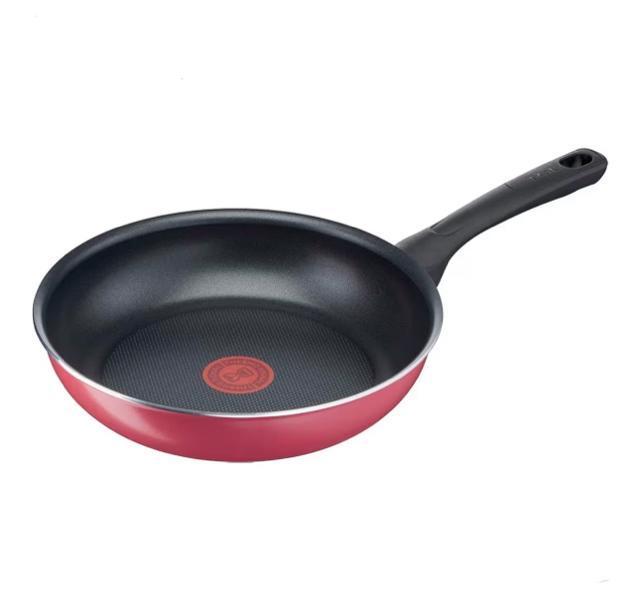ティファール B55905 フライパン 26cm クランベリーレッド ガス火専用 耐久チタンコーティング ノンスティック加工 < インテリア/ライフ ティファール B55905 フライパン 26cm クランベリーレッド ガス火専用 耐久チタンコーティング ノンスティック加工 < インテリア/ライフの