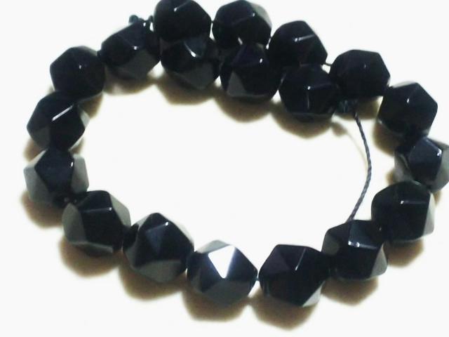 天然石★オニキス 10mmスターカット 半連 < 女性アクセサリー/時計 天然石★オニキス 10mmスターカット 半連 < 女性アクセサリー/時計の