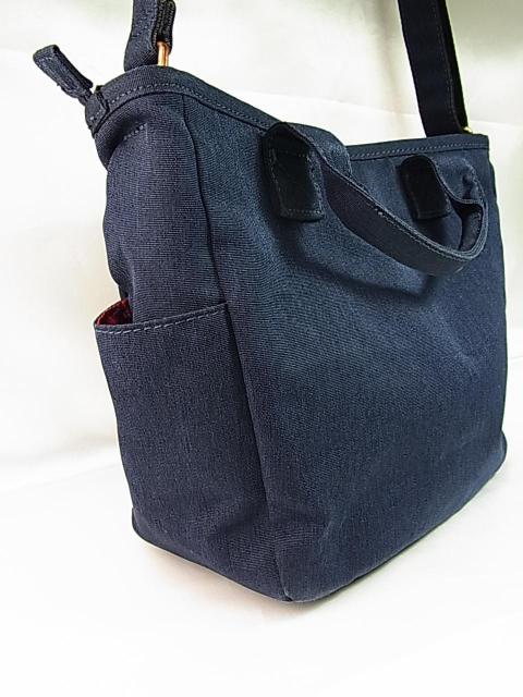 500円スタ★正規品 anello(アネロ)ショルダーバッグ/多機能収納/斜めがけOK/ユニセックス/美品 < ブランド 500円スタ★正規品 anello(アネロ)ショルダーバッグ/多機能収納/斜めがけOK/ユニセックス/美品 < ブランドの