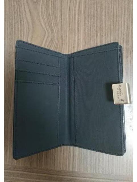 agnes b.���A�j�G�X�x�[���������� �� �u�����h�� 