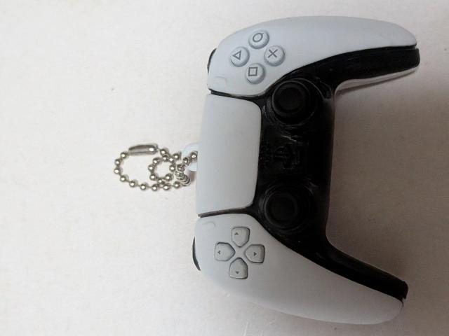 �v���X�e�R���g���[���[�{�[���`�F�[��  �� �z�r�[�� 