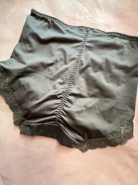 LLサイズ!一枚ばきOK!光沢感ある!サポートショーツ!パワーネットでお腹サポート!足口らくらく!ガードルショーツ!グレー系色合い < 女性ファッション LLサイズ!一枚ばきOK!光沢感ある!サポートショーツ!パワーネットでお腹サポート!足口らくらく!ガードルショーツ!グレー系色合い < 女性ファッションの