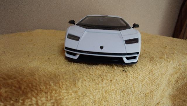 1/24ウイリー製 カウンタック1800 < ホビー 1/24ウイリー製 カウンタック1800 < ホビーの