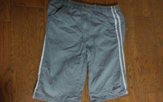 120 グレー 半丈 ウエストオールゴム < キッズ/ベビー  120 グレー 半丈 ウエストオールゴム  < キッズ/ベビーの