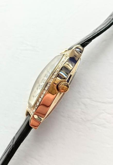 腕時計 レディース quartz pierre cardin 3針 ピエールカルダン < ブランド  腕時計 レディース quartz pierre cardin 3針 ピエールカルダン < ブランドの