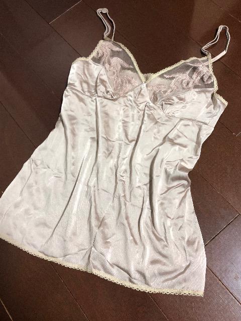 新品〈Wacoal〉ワコール(キャミソール)グレージュ(サイズ80) < 女性ファッション  新品〈Wacoal〉ワコール(キャミソール)グレージュ(サイズ80)  < 女性ファッションの