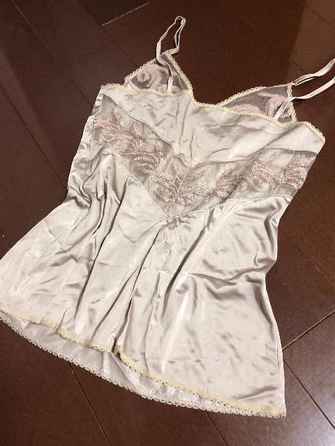 新品〈Wacoal〉ワコール(キャミソール)グレージュ(サイズ80) < 女性ファッション  新品〈Wacoal〉ワコール(キャミソール)グレージュ(サイズ80) < 女性ファッションの