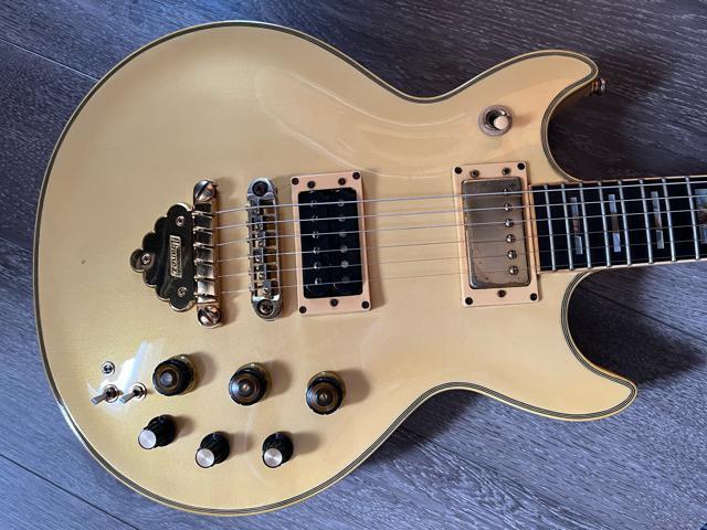 Ibanez AR550PW イバニーズ アイバニーズ OFF COURSE オフコース 鈴木康博 美品 < ホビー  Ibanez AR550PW イバニーズ アイバニーズ OFF COURSE オフコース 鈴木康博 美品 < ホビーの