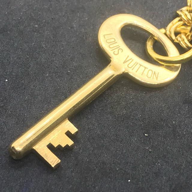 正規品 ルイヴィトン コトヴィルトランク キー&チェーン ゴールド 美品 < ブランド  正規品 ルイヴィトン コトヴィルトランク キー&チェーン ゴールド 美品 < ブランドの