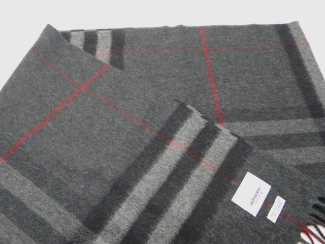 BURBERRY バーバリー チェック柄 カシミア100% マフラー グレー系<新品同様品> < ブランド  BURBERRY バーバリー チェック柄 カシミア100% マフラー グレー系<新品同様品> < ブランドの