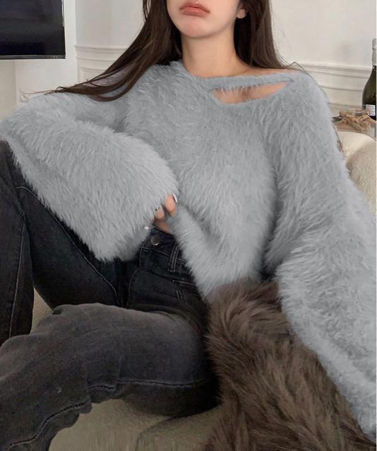 送料無料 新品 クロップド丈シャギーニット Vネック長袖 < 女性ファッション  送料無料 新品 クロップド丈シャギーニット Vネック長袖 < 女性ファッションの