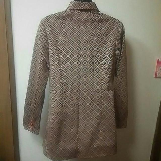 used美品★レトロな幾何学模様チュニックシャツ/茶系 < 女性ファッション  used美品★レトロな幾何学模様チュニックシャツ/茶系 < 女性ファッションの