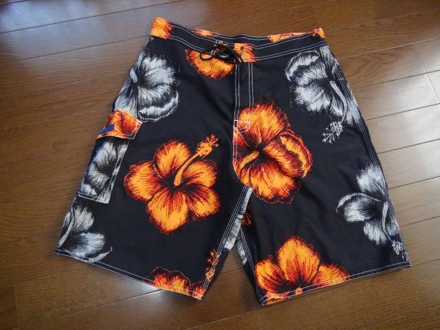 花柄の海パン(M)!。 < レジャー/スポーツ  花柄の海パン(M)!。  < レジャー/スポーツの