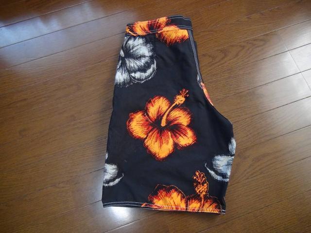 花柄の海パン(M)!。 < レジャー/スポーツ  花柄の海パン(M)!。 < レジャー/スポーツの