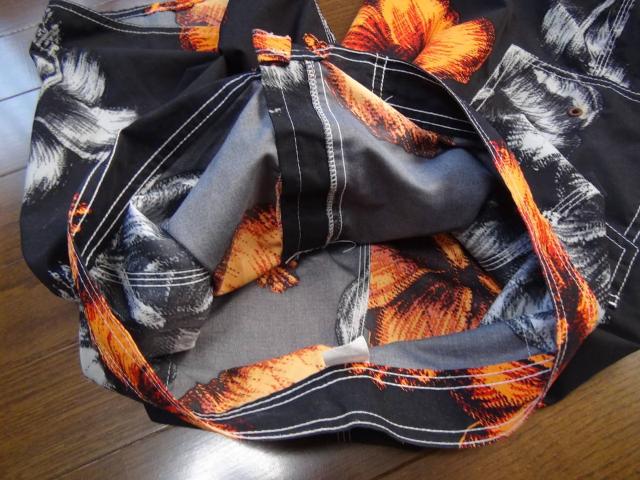 花柄の海パン(M)!。 < レジャー/スポーツ  花柄の海パン(M)!。 < レジャー/スポーツの