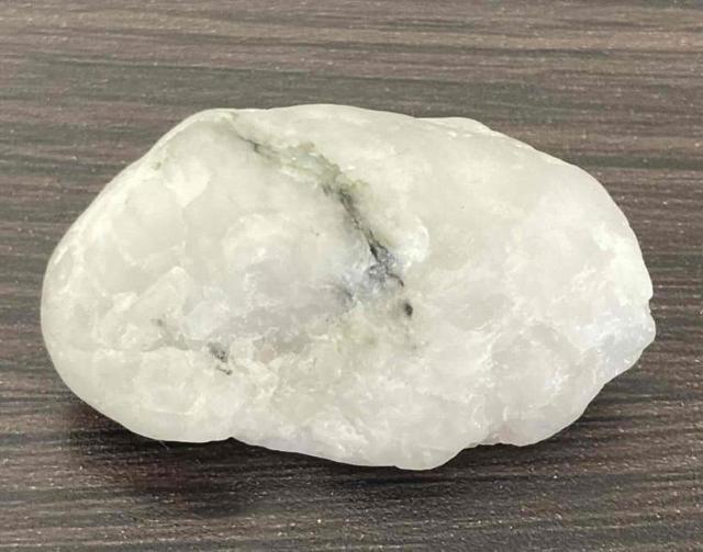 880円スタート!「ワイヤー作家」や「ジュエリー作家」の素材に阿波石英(クォーツ(水晶))原石 < 女性ファッション  880円スタート!「ワイヤー作家」や「ジュエリー作家」の素材に阿波石英(クォーツ(水晶))原石  < 女性ファッションの