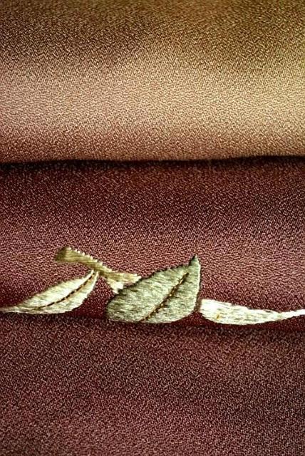 【最高級】新品同様 グラデーション 椿の総シシュウ 付下げ 身丈160cm 裄丈64cm Y3485 < 女性ファッション  【最高級】新品同様 グラデーション 椿の総シシュウ 付下げ 身丈160cm 裄丈64cm Y3485 < 女性ファッションの