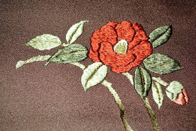 【最高級】新品同様 グラデーション 椿の総シシュウ 付下げ 身丈160cm 裄丈64cm Y3485 < 女性ファッション  【最高級】新品同様 グラデーション 椿の総シシュウ 付下げ 身丈160cm 裄丈64cm Y3485 < 女性ファッションの