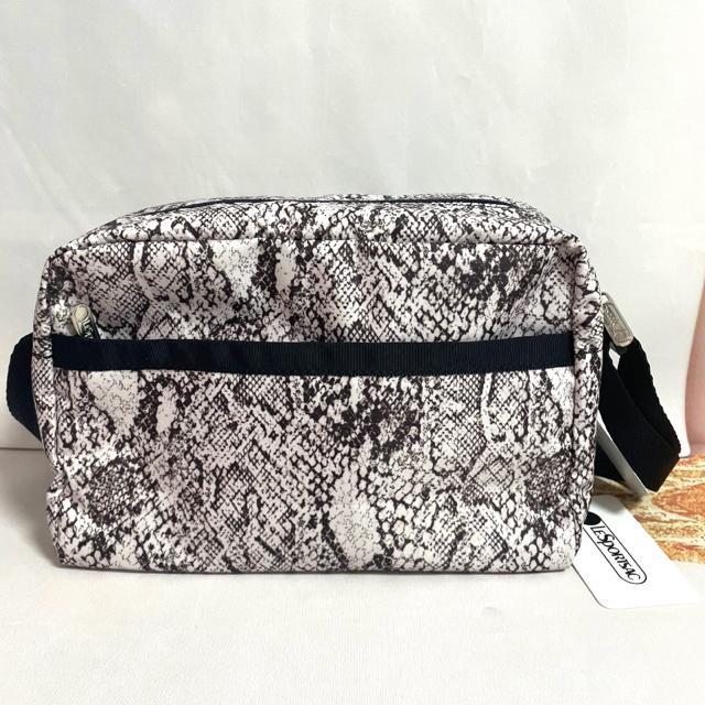 ★新品★LeSportsac レスポートサック クラシックパイソンアイボリー ショルダーバッグ 2434 送料無料 < 女性ファッション  ★新品★LeSportsac レスポートサック クラシックパイソンアイボリー ショルダーバッグ 2434 送料無料 < 女性ファッションの