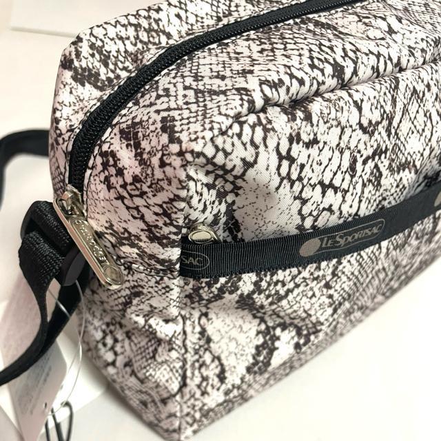 ★新品★LeSportsac レスポートサック クラシックパイソンアイボリー ショルダーバッグ 2434 送料無料 < 女性ファッション  ★新品★LeSportsac レスポートサック クラシックパイソンアイボリー ショルダーバッグ 2434 送料無料 < 女性ファッションの