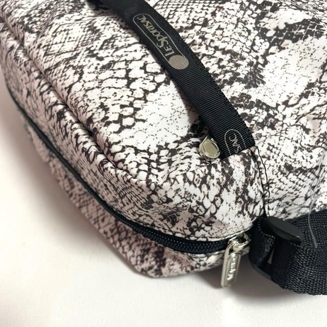 ★新品★LeSportsac レスポートサック クラシックパイソンアイボリー ショルダーバッグ 2434 送料無料 < 女性ファッション  ★新品★LeSportsac レスポートサック クラシックパイソンアイボリー ショルダーバッグ 2434 送料無料 < 女性ファッションの