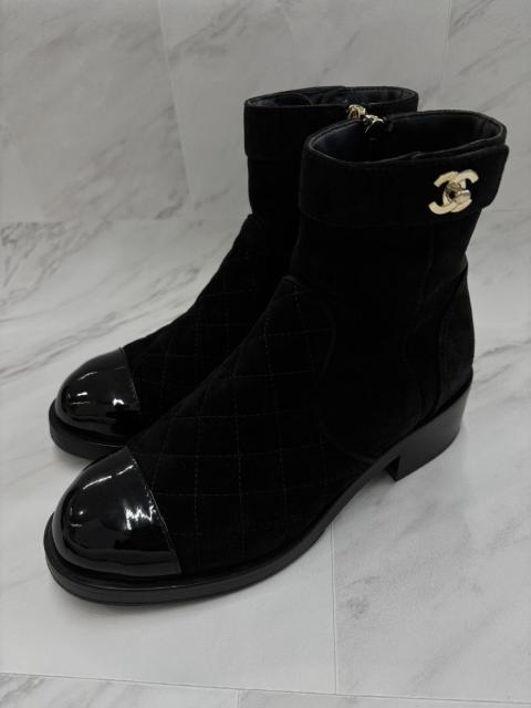 CHANEL Vl V[gu[c u[c LeBO XEF[h  ubN 22.5p ɔi   uh 